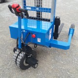 Geländegängiger Elektro-Hochhubwagen ET1000