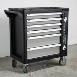 Werkzeugwagen bestückt