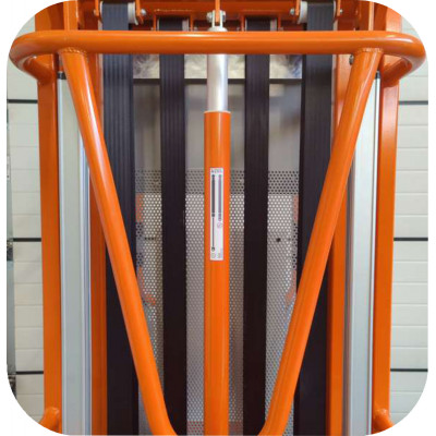 Mobile elektrische Arbeitsbühne UpLift6 140 HD