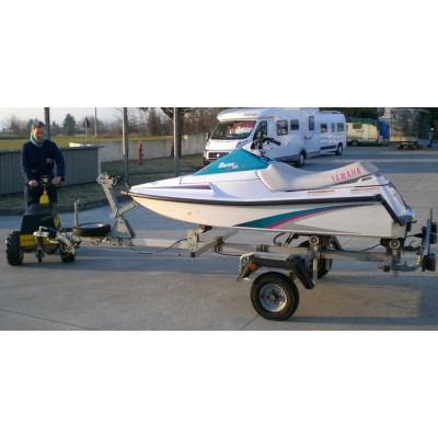 Alitrak OT-900 - Elektrische Zugmaschine für den Außeneinsatz 