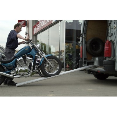 Verladeschiene mit Rand