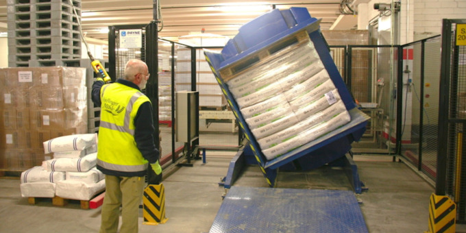 Palettenwender für die Frießinger Mühle